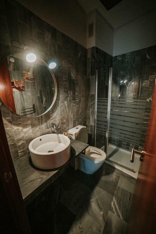 Apartamento Corral Del Rey 16 Apartman Sevilla Kültér fotó